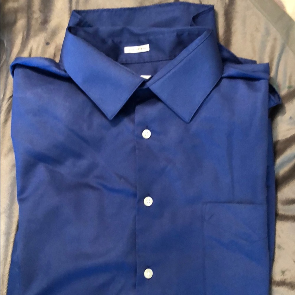 Van Heusen regular fit button up